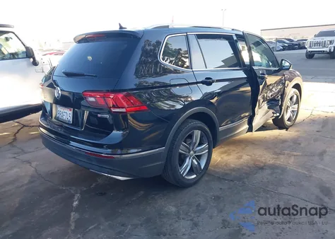 2020 Volkswagen Tiguan 2.0T Se/2.0T Se R-Line Black/2.0T Sel из США, поврежденный, VIN 3VV2B7AX5LM040052